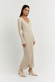 Robe midi en Maille Yasmin avec col et Manches en V - Chloé® Paris